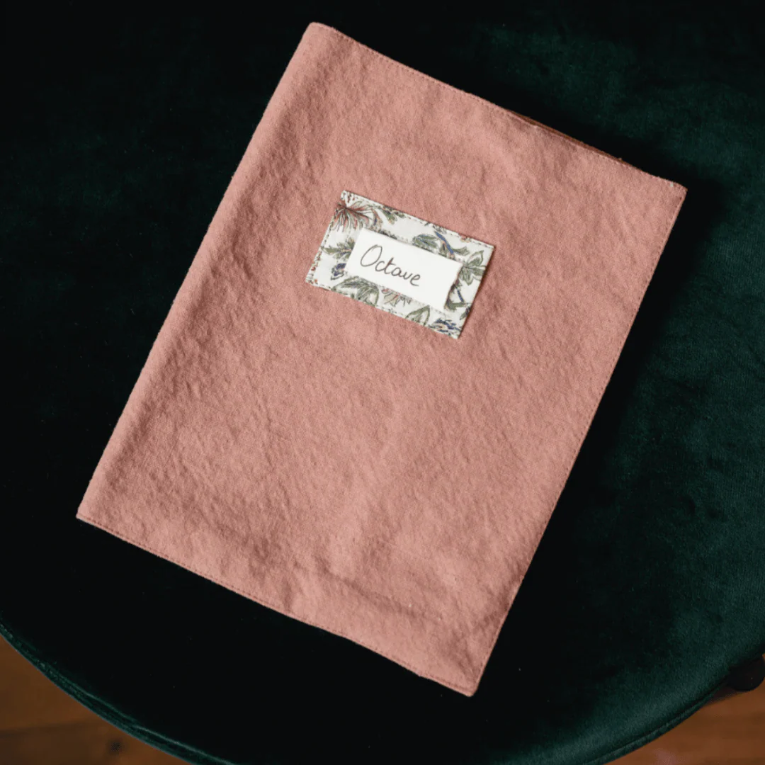 Protège carnet de santé - Prélude x Studio Romeo – Image 9