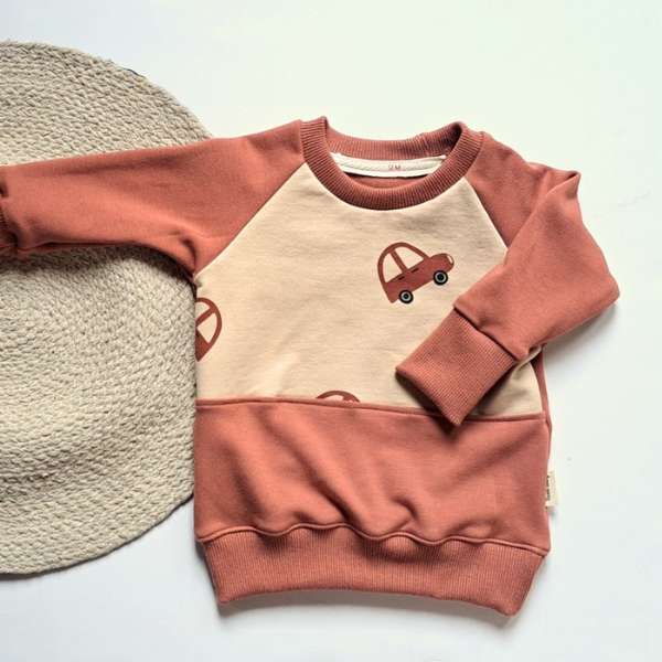 Chandail Raglan - Colorblock Rouge Brique et Voitures