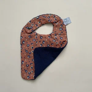 Bavoir en coton bio Panthère marsala