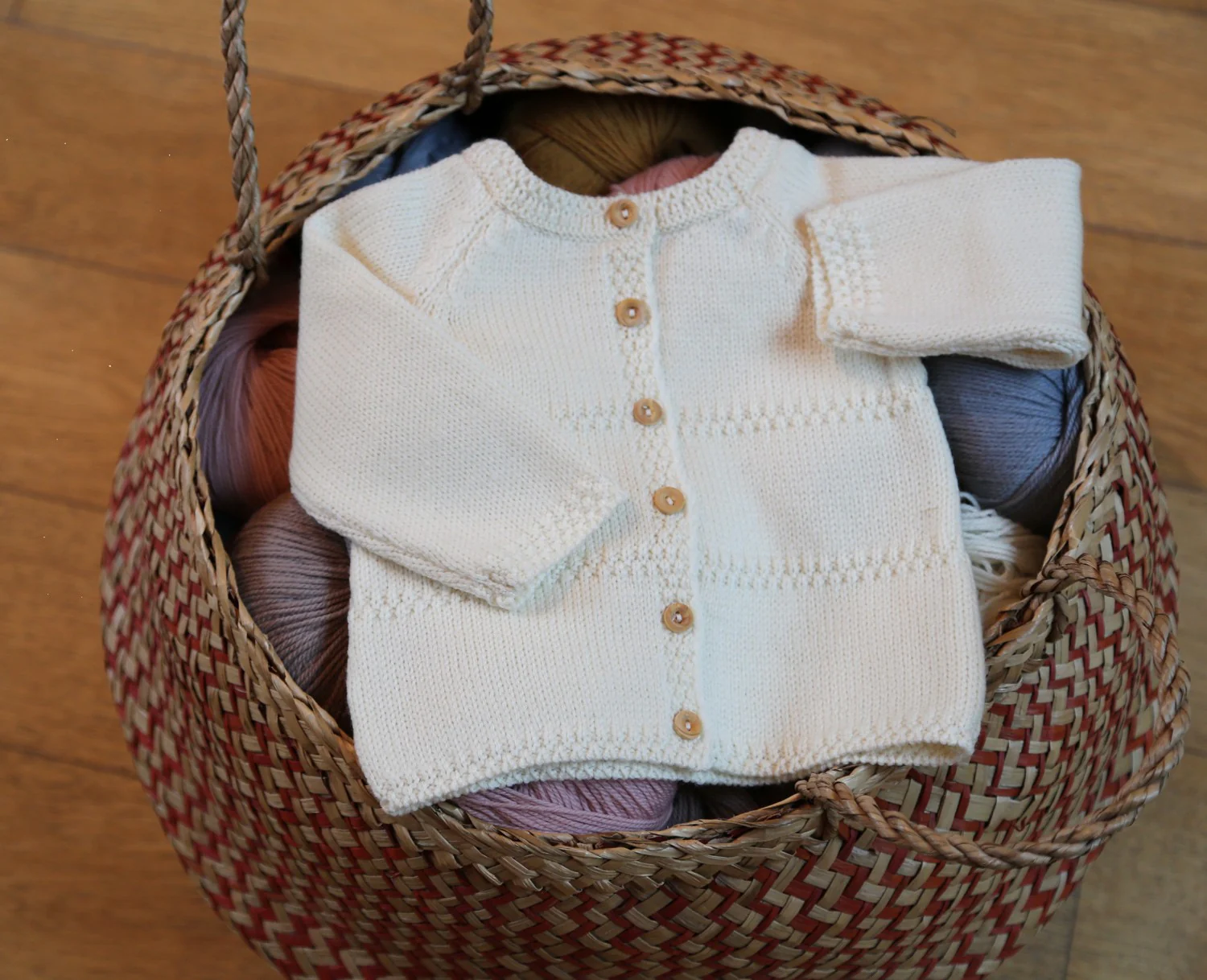 Coffret Complicité – deux brassières bébé en laine mérinos – Image 6