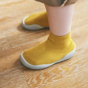 CHAUSSONS SOUPLES BÉBÉ | FlexiStep™