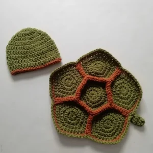 Ensemble  Bébé tortue Crocheté à la Main